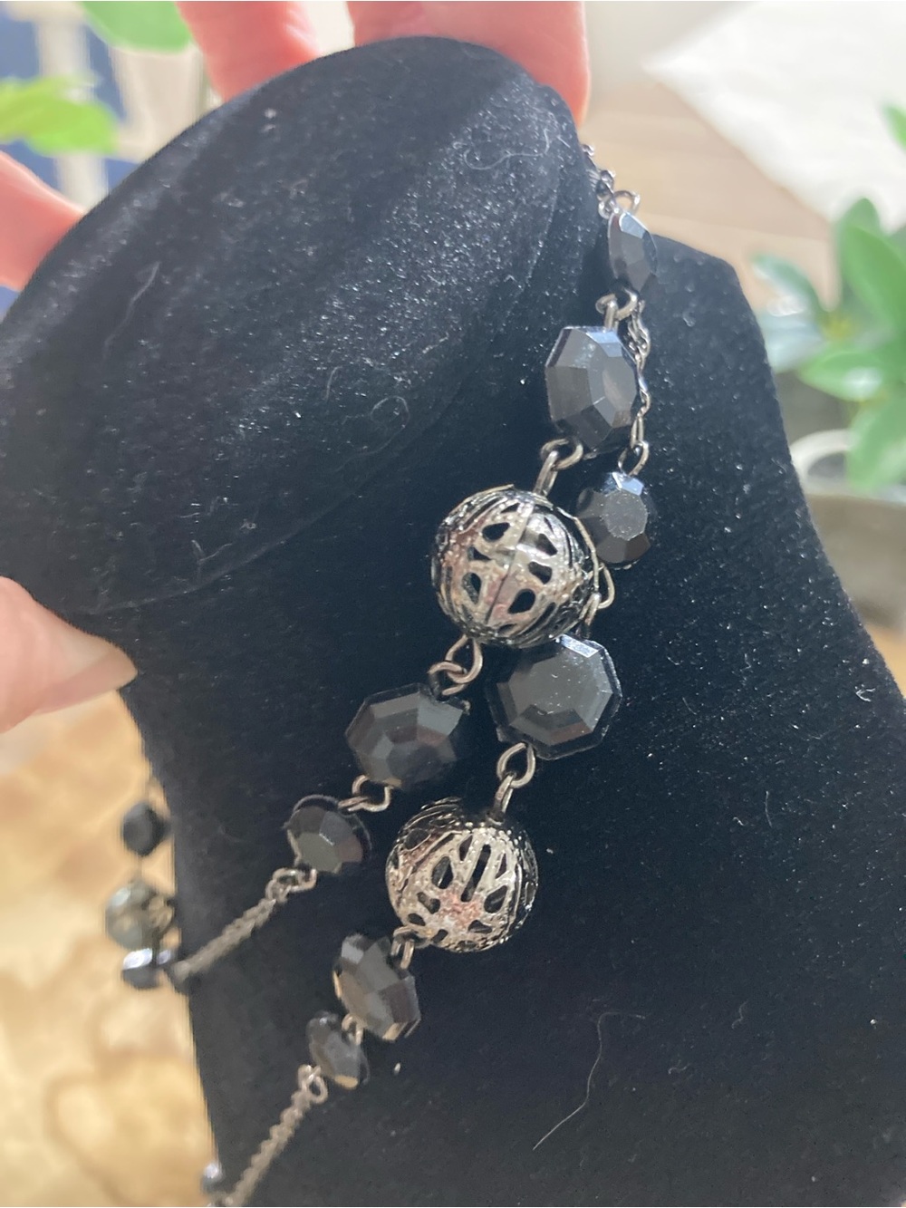 Mixed media - silver tone vintage|modern jewelry bundle - Picture 15 of 16